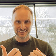 NEOS: Abgeordneter Janos Juvan