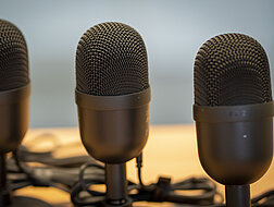 Drei Mikrofone