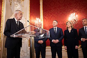 Angelobung der neuen Bundesregierung in der Hofburg