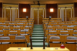Hier halten Nationalratsabgeordnete ihre Reden. © Parlamentsdirektion / Christoph Haderer