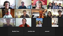 Das Bild zeigt ein Gruppenfoto der Teilnehmer:innen während des Chats im Programm Zoom 