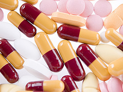 Verschiedene Tabletten und Pillen