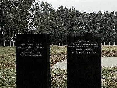 Holocaust, Auschwitz, Gedenksteine